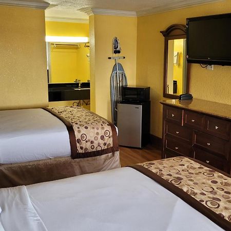 Americas Best Value Inn Frost Bank Center San Antonio Eksteriør bilde